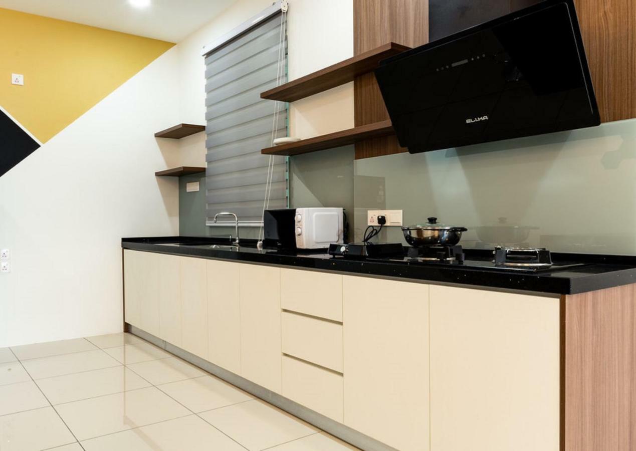 Southwest Designer Suite By D Imperio Homestay Penang Bayan Lepas Luaran gambar